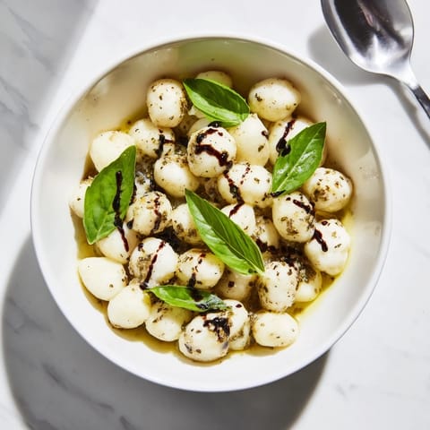 Mozzarella Pearls Small Bowl