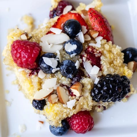 Berry Quinoa Breakfast Bake